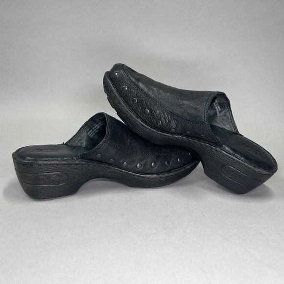 Born Women's Studed Black Leahter Clogs - Picture 7 of 10